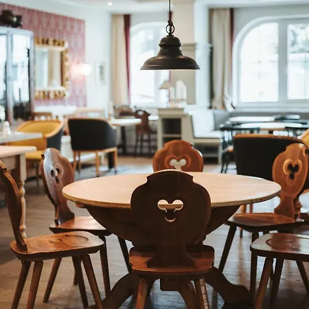 Henri Seefeld (adults Only) 4*